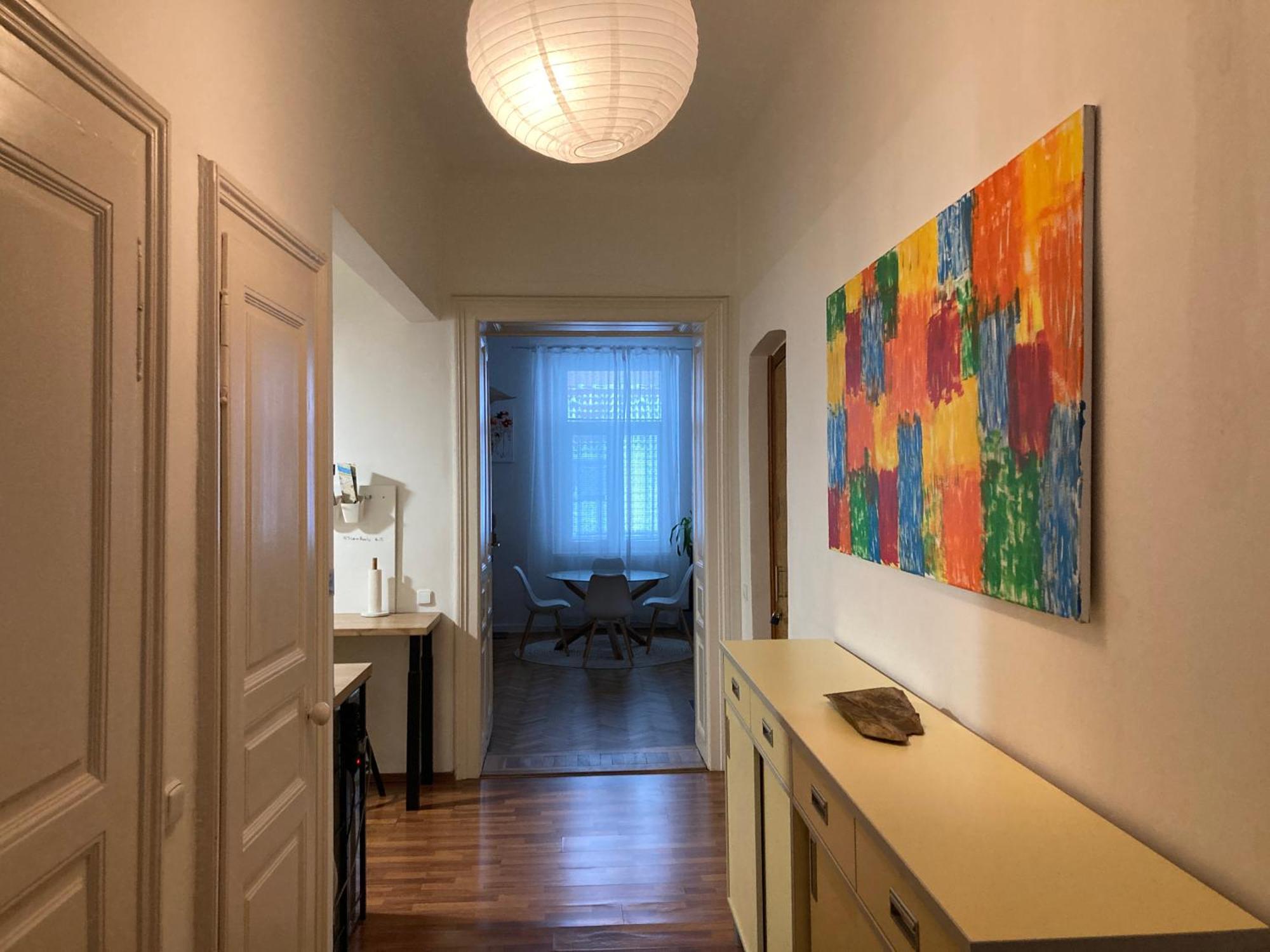 Downtown 3 Bdr Charm - Walk To All Attractions Bratislava Exterior photo